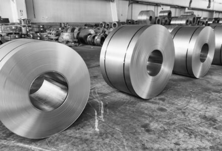 Industrial Adhesive Bonding: Benefits And Limitations