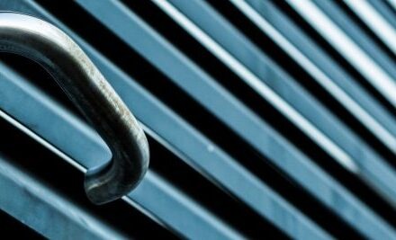 How Heat Resistant Adhesive for Metal is designed for durability.